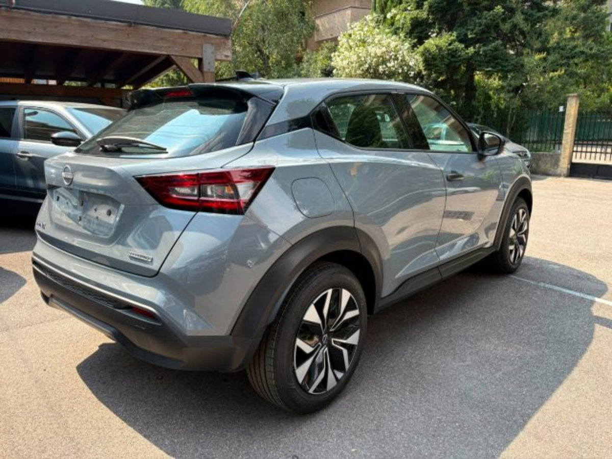 Nissan Juke 1.6 94 CV Visia (4)