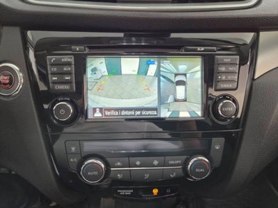 Nissan Qashqai 1.6 dCi 2WD N-Connecta (13)