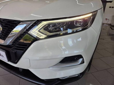 Nissan Qashqai 1.6 dCi 2WD N-Connecta (8)
