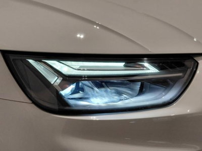 Audi Q5 50 TFSI e quattro S tronic Business Design (11)