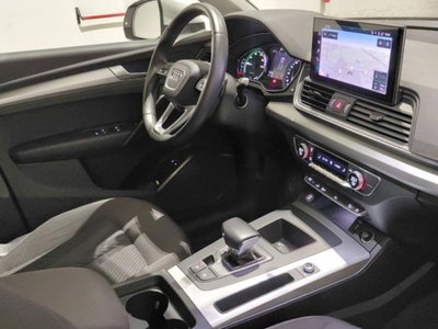 Audi Q5 50 TFSI e quattro S tronic Business Design (12)