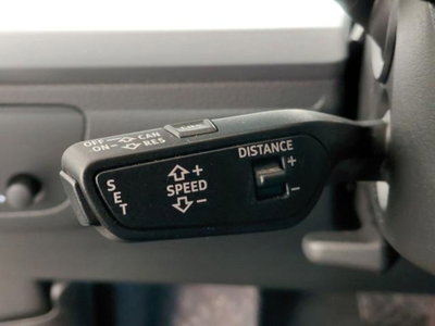 Audi Q5 50 TFSI e quattro S tronic Business Design (19)