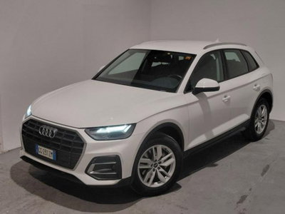 Audi Q5 50 TFSI e quattro S tronic Business Design (6)