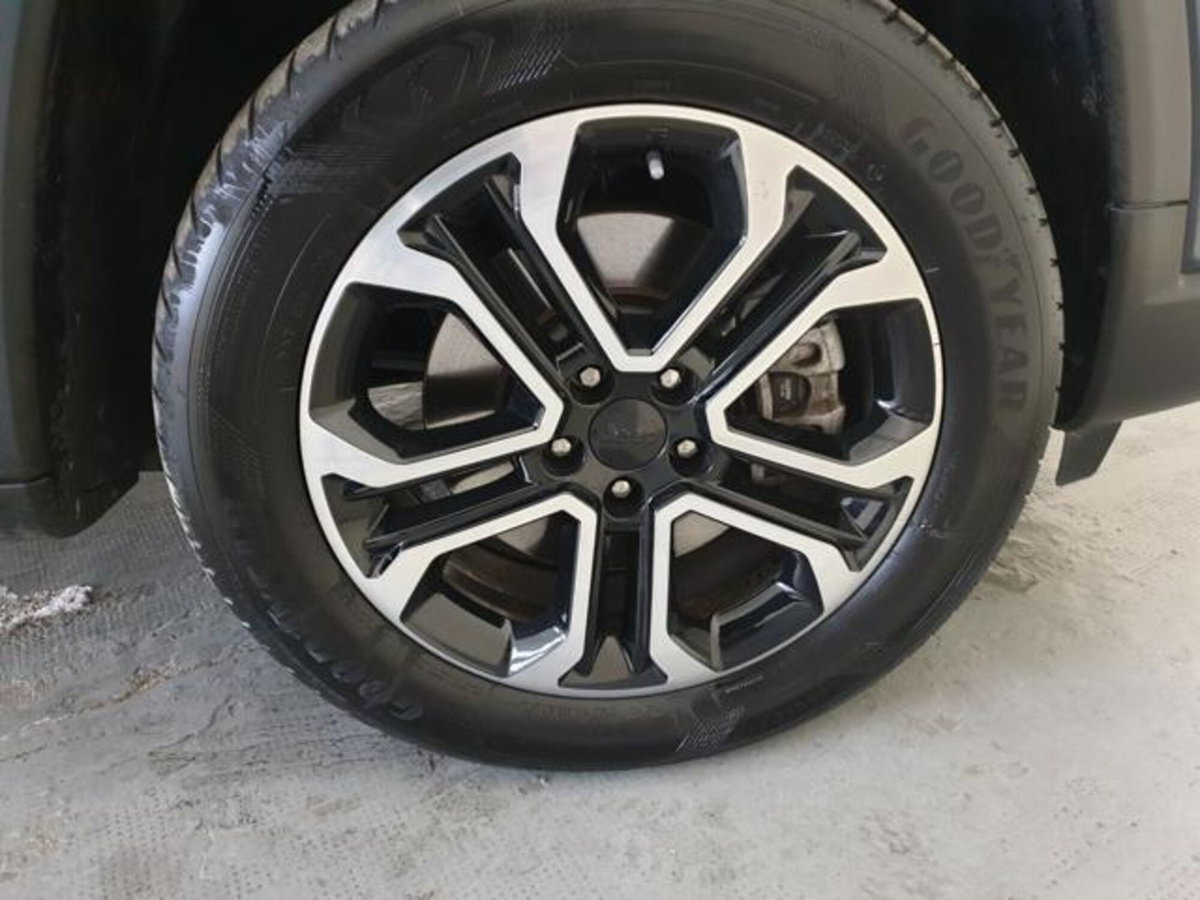 Jeep Compass 1.3 T4 190CV PHEV AT6 4xe Limited (10)