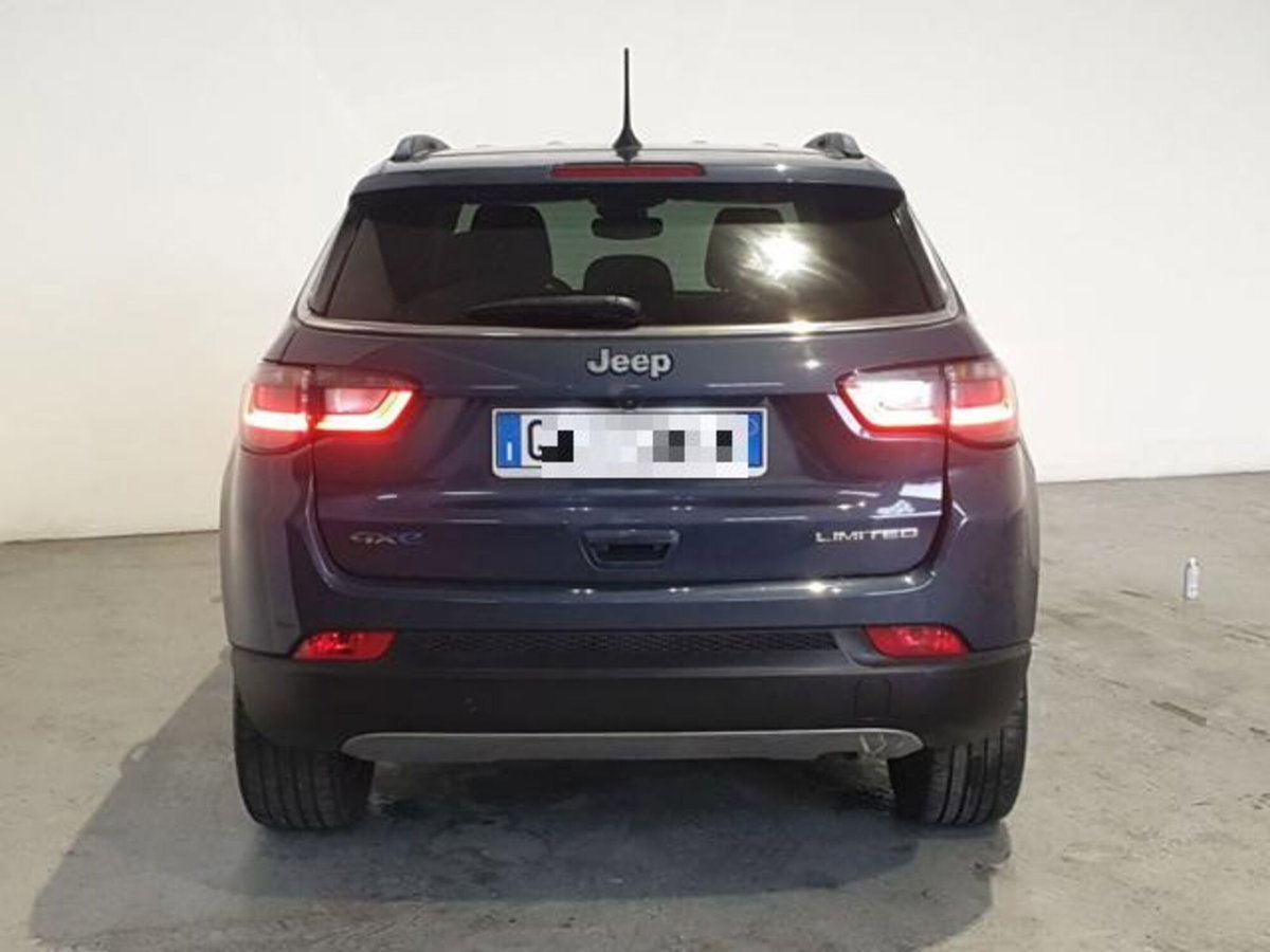 Jeep Compass 1.3 T4 190CV PHEV AT6 4xe Limited (8)