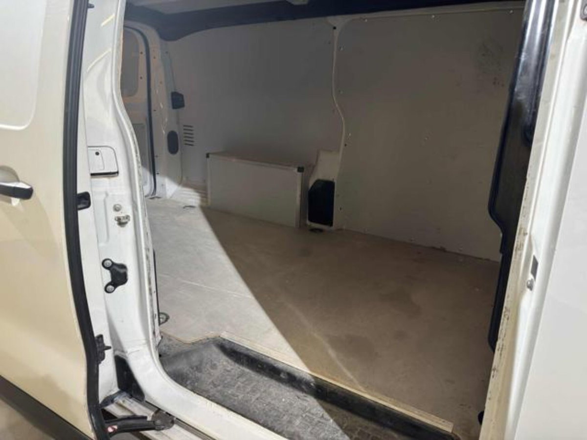 Peugeot Expert Furgone BlueHDi 140 S&S EAT8 PL-SL-TN Furgone Premium Long (11)