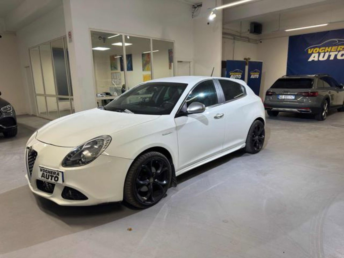Alfa Romeo Giulietta 2.0 JTDm-2 Progression 170cv tct (6)