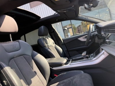 Audi Q8 Q8 50 TDI 286 CV quattro tiptronic Sport (11)