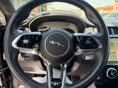 Jaguar E-Pace 2.0d i4 mhev R-Dynamic S awd 163cv auto (16)