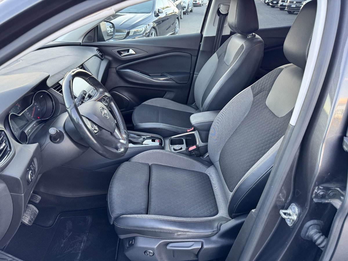 Opel Grandland X 1.5 diesel Ecotec Start&Stop Advance (13)