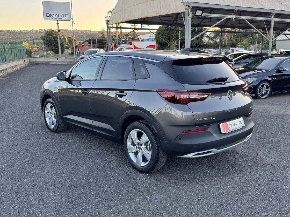 Opel Grandland X 1.5 diesel Ecotec Start&Stop Advance (4)