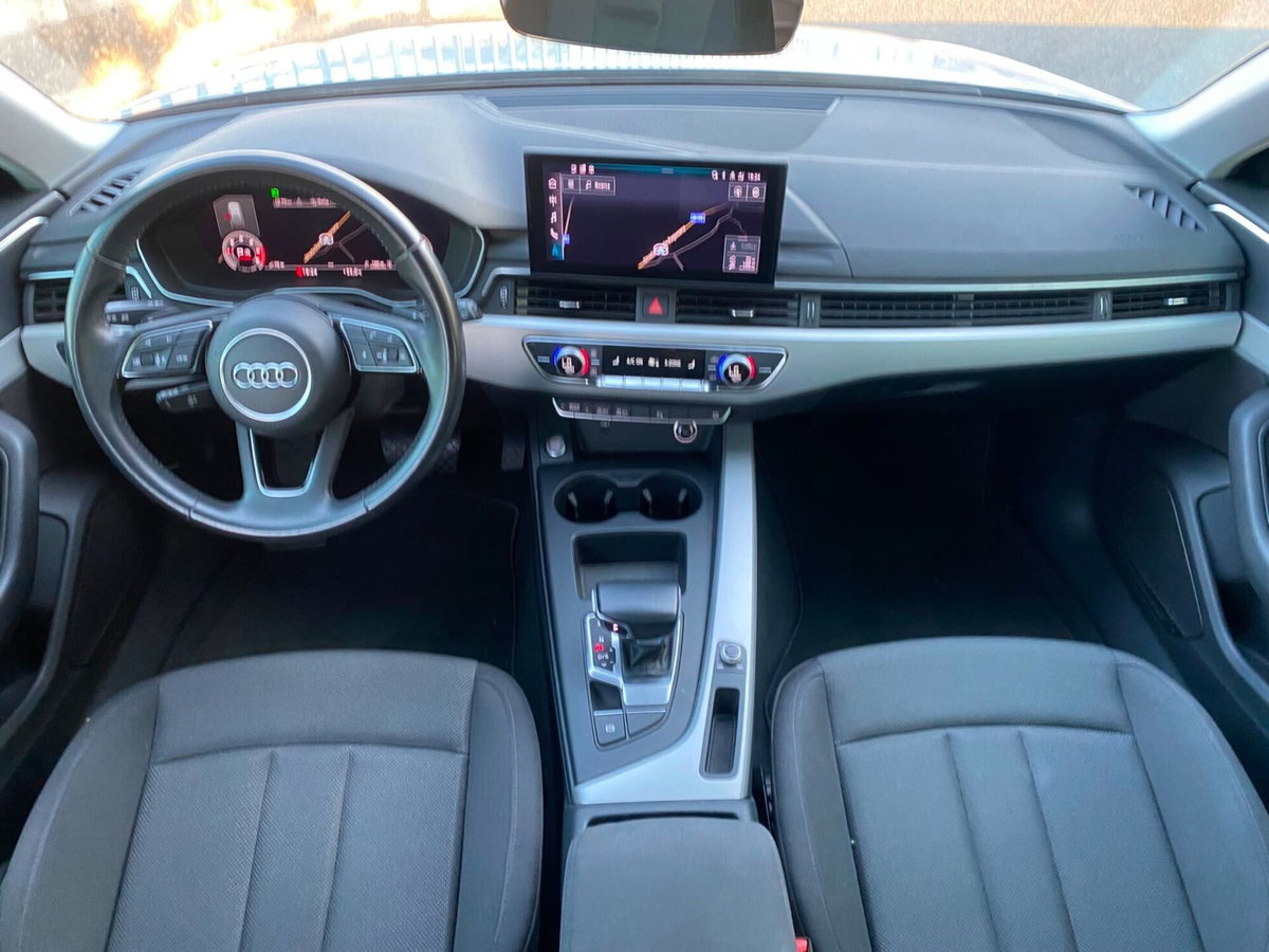 Audi A4 Avant 35 TDI S tronic Business Sport (11)