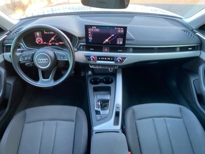 Audi A4 Avant 35 TDI S tronic Business Sport (11)