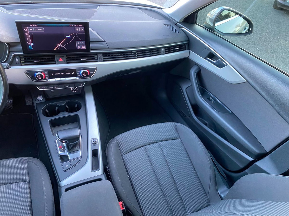 Audi A4 Avant 35 TDI S tronic Business Sport (13)
