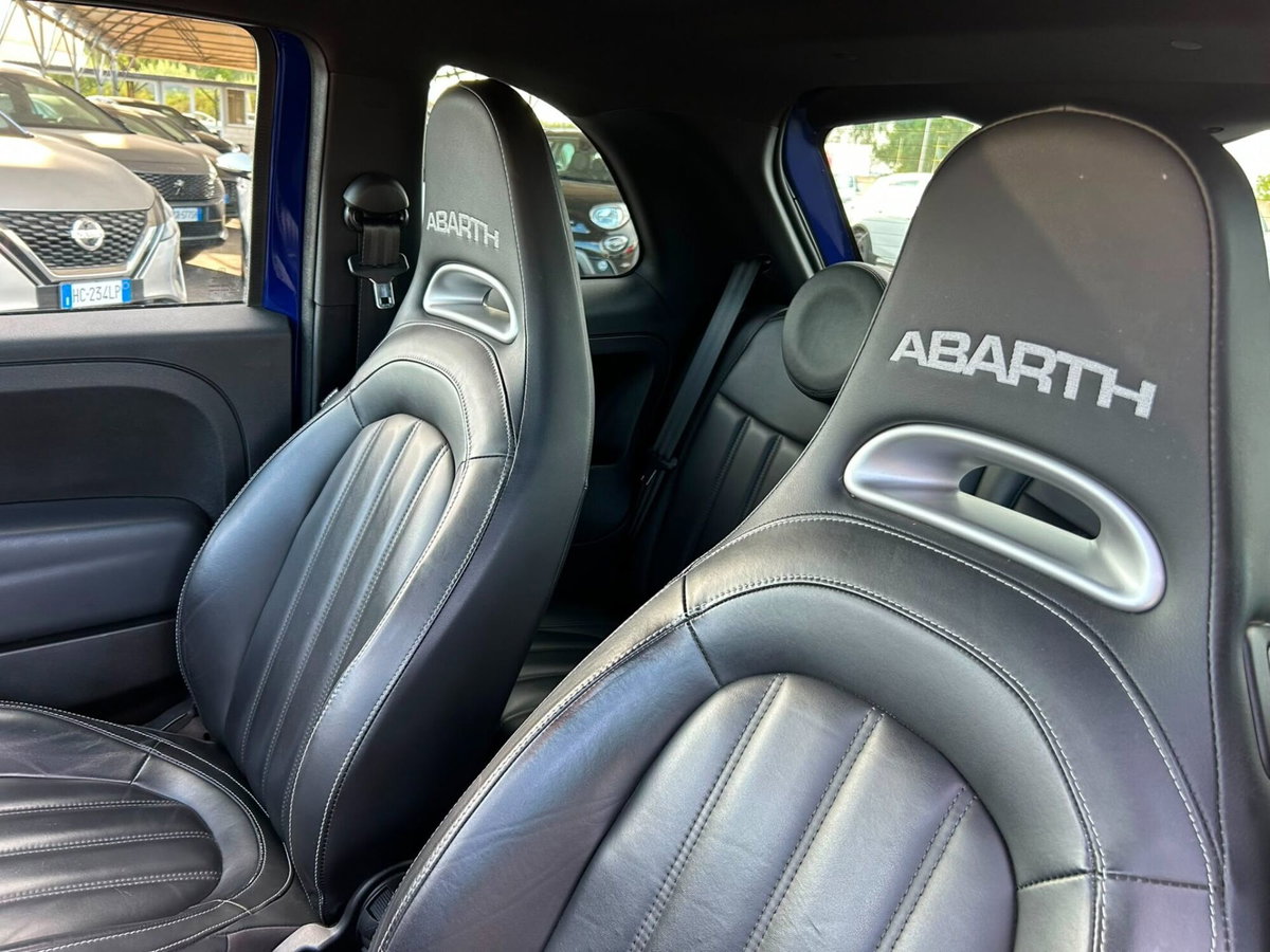 Abarth 595 595 1.4 Turbo T-Jet 165 CV Turismo (19)