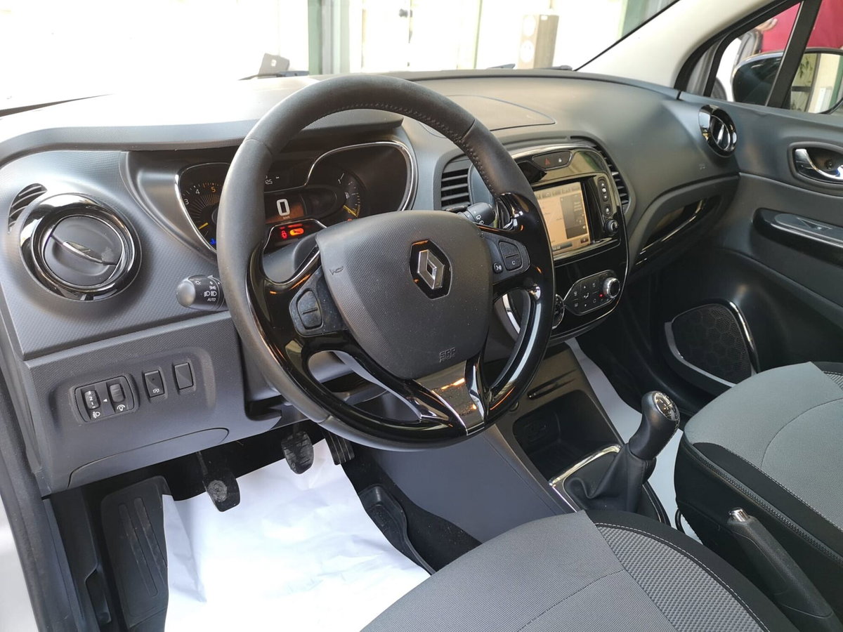 Renault Captur 1.5 dCi 8V 90 CV Start&Stop Energy R-Link (13)