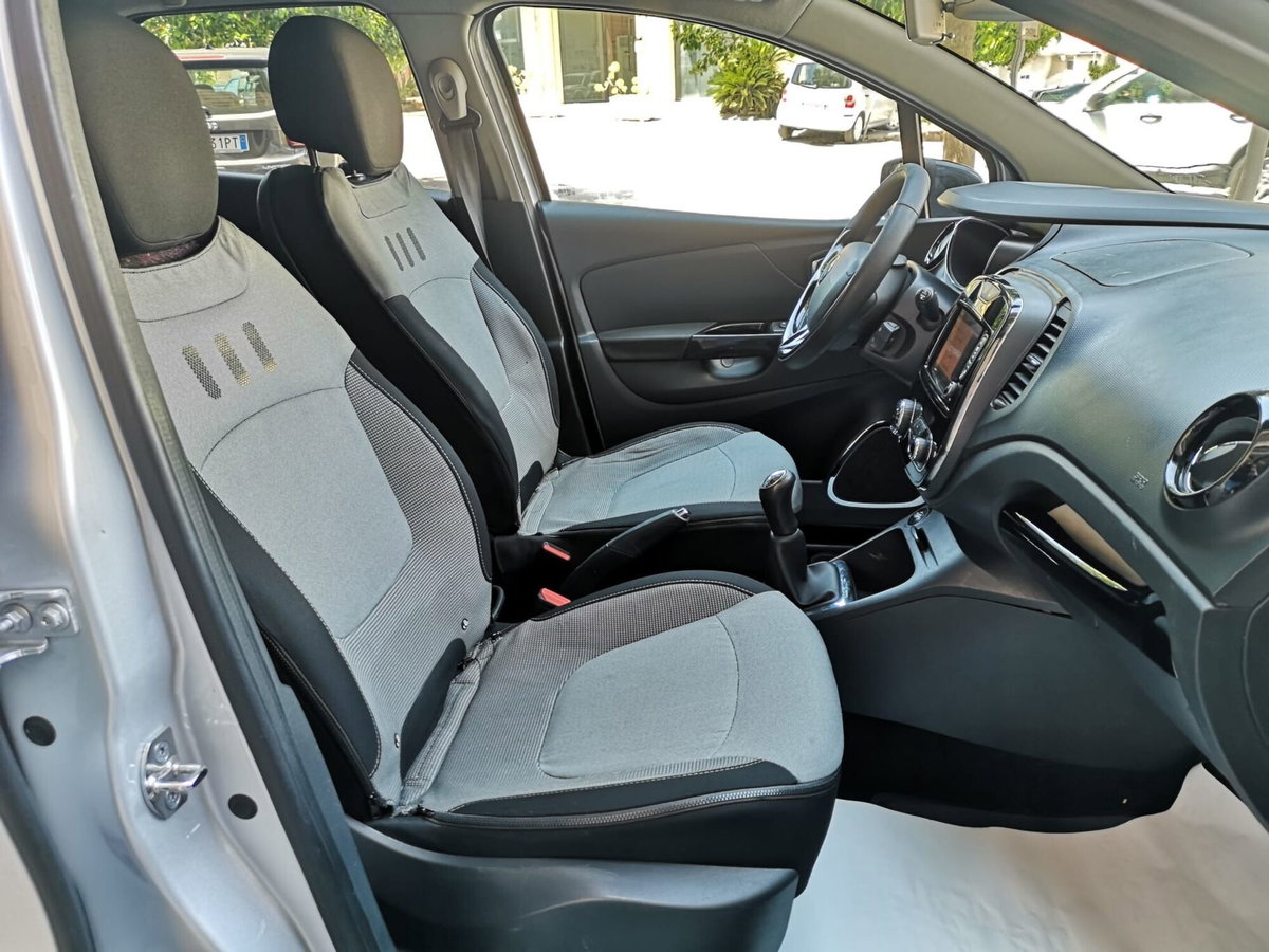 Renault Captur 1.5 dCi 8V 90 CV Start&Stop Energy R-Link (20)