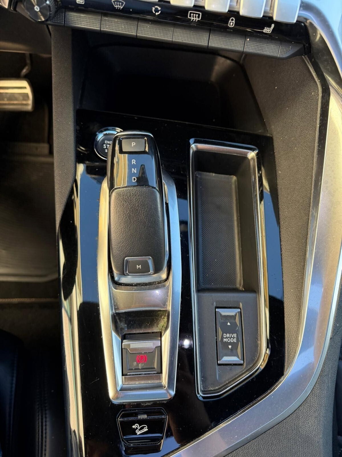 Peugeot 3008 BlueHDi 130 S&S GT (17)