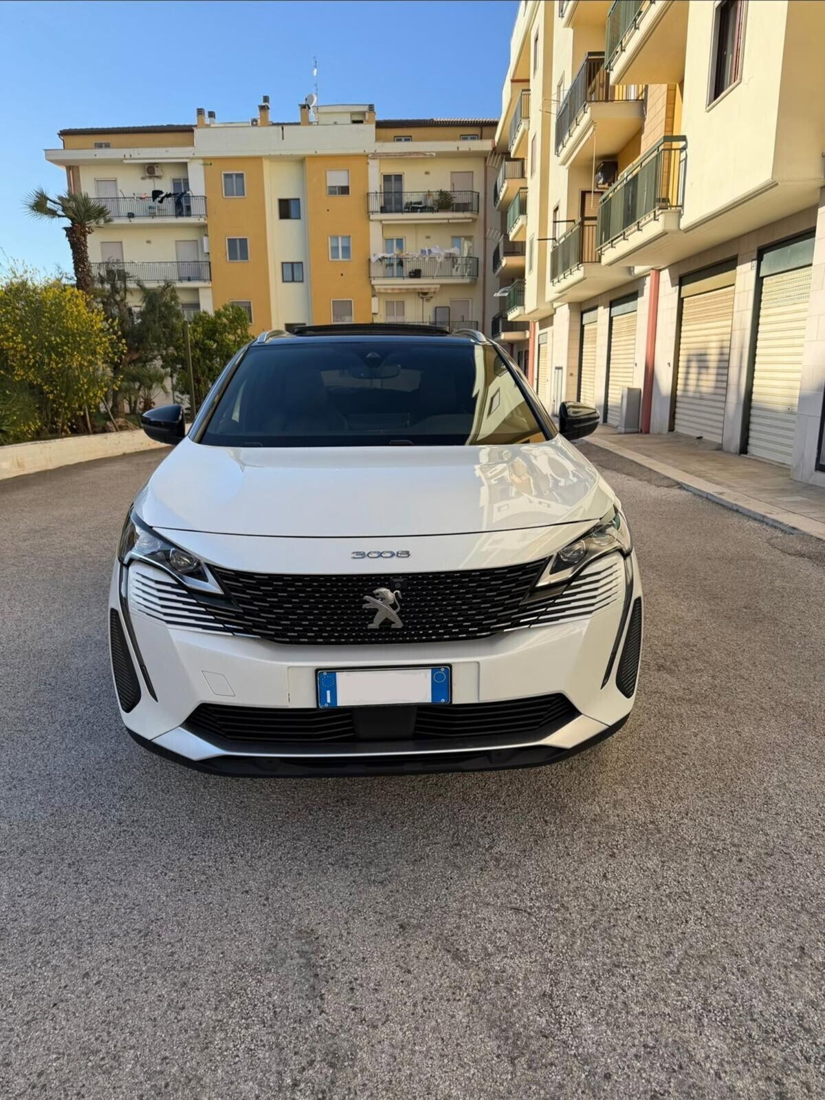 Peugeot 3008 BlueHDi 130 S&S GT (2)