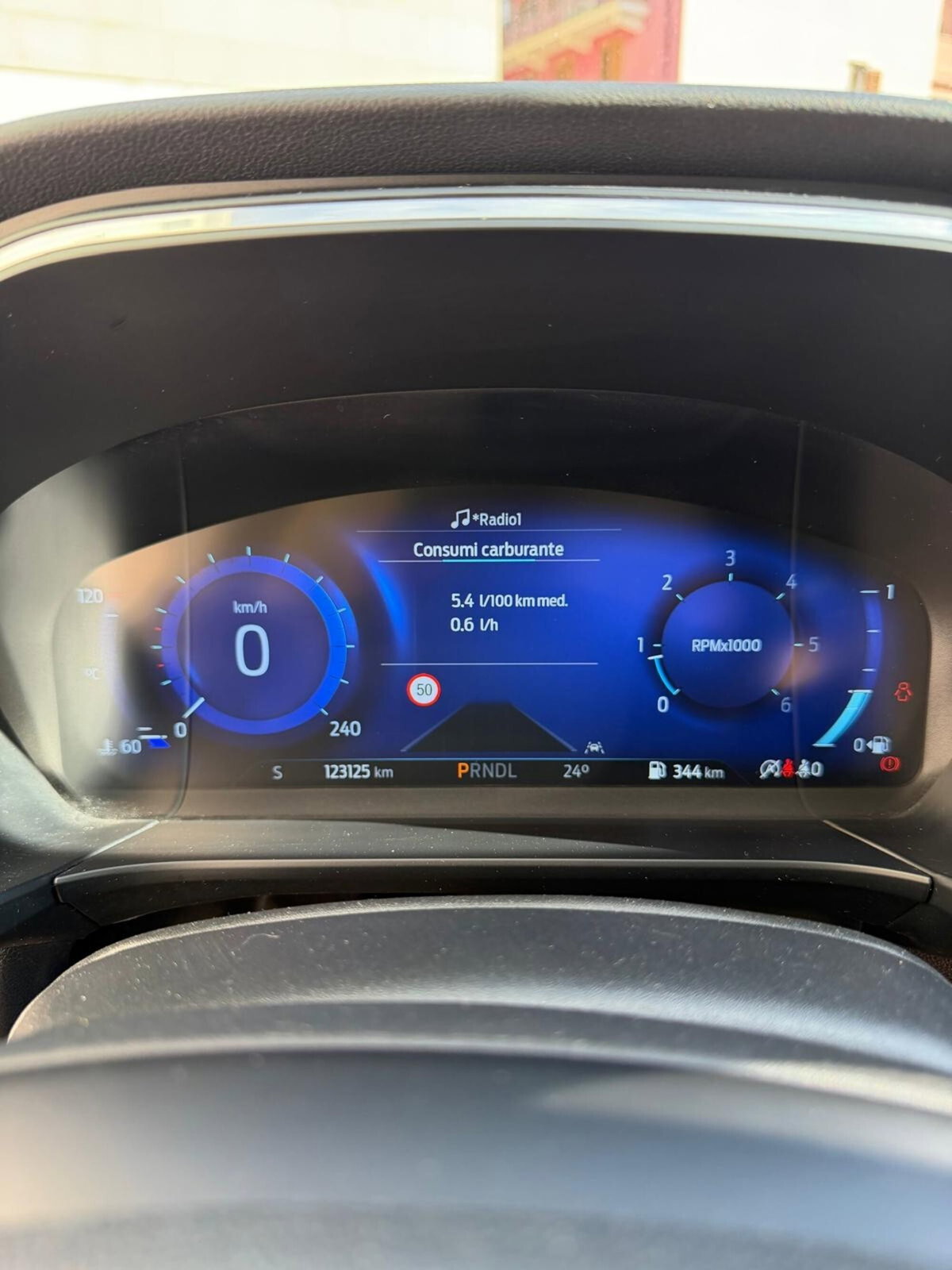 Ford Kuga 1.5 EcoBlue 120 CV 2WD Titanium (13)