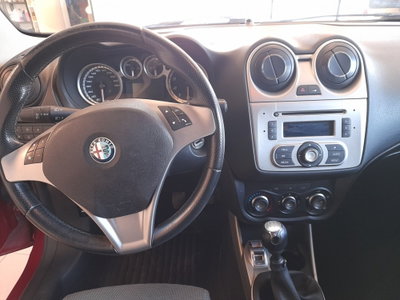 Alfa Romeo MiTo 1.4 78 CV Distinctive (5)