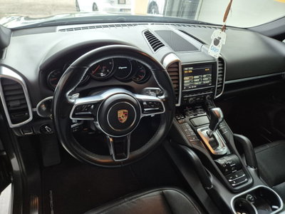 Porsche Cayenne 3.0 Diesel (10)