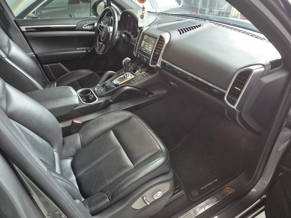 Porsche Cayenne 3.0 Diesel (6)