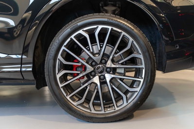 Audi Q5 Sportback 2.0 tdi mhev+ Launch Edition S line quattro 204cv s-tronic (16)