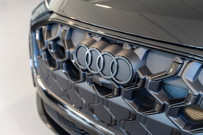 Audi Q5 Sportback 2.0 tdi mhev+ Launch Edition S line quattro 204cv s-tronic (6)
