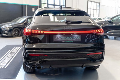 Audi Q5 Sportback 2.0 tdi mhev+ Launch Edition S line quattro 204cv s-tronic (8)