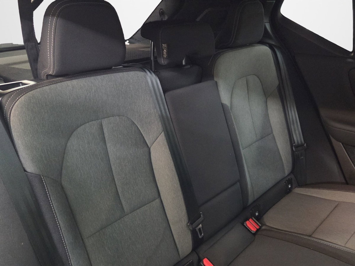 Volvo XC40 T5 Recharge Plug-in Hybrid automatico Core (18)