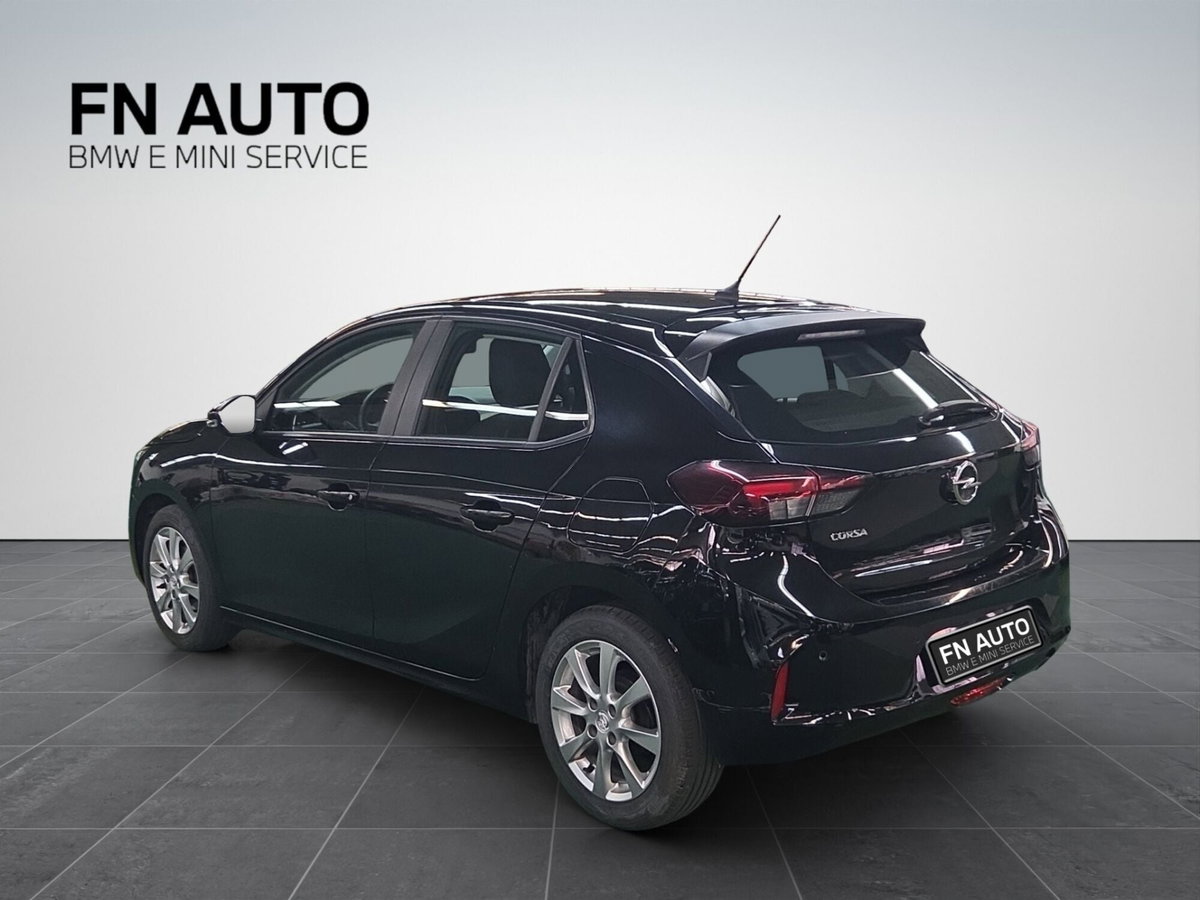 Opel Corsa 1.2 Edition (4)