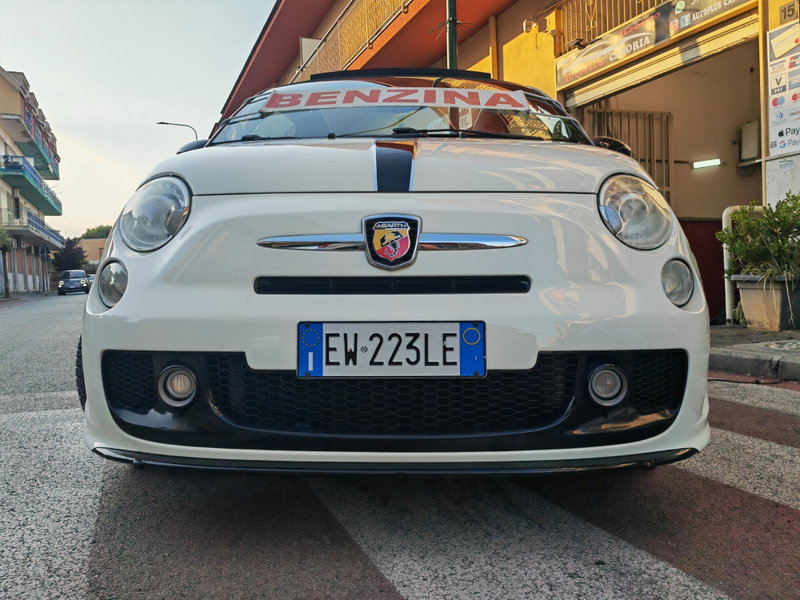 Abarth 500 Cabrio 1.4 Turbo T-Jet MTA Custom
