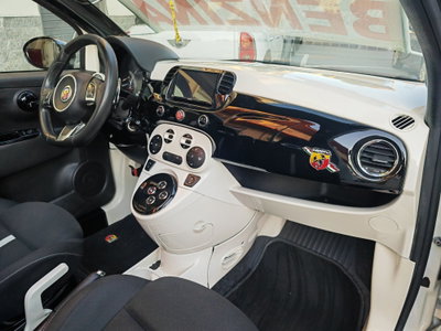 Abarth 500 Cabrio 1.4 Turbo T-Jet MTA Custom (10)
