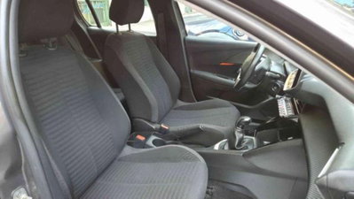 Peugeot 208 1.2 puretech Active s&s 75cv (10)