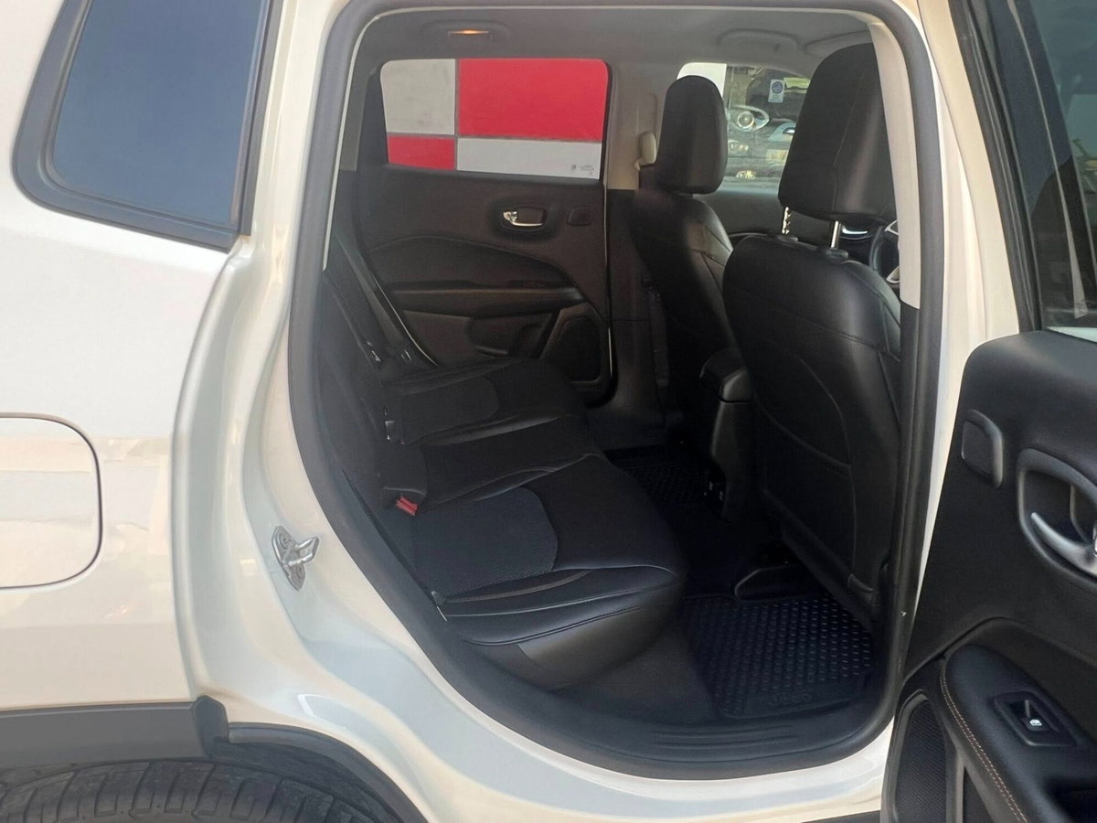 Jeep Compass 1.4 MultiAir 2WD Limited (15)
