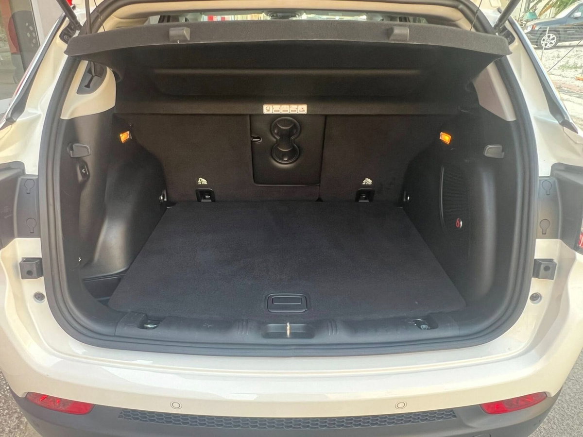 Jeep Compass 1.4 MultiAir 2WD Limited (17)