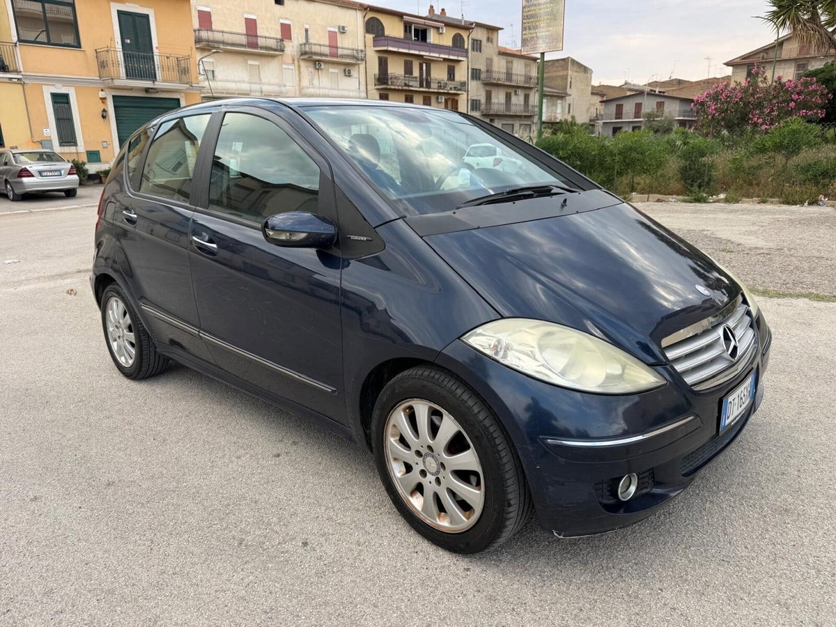 Mercedes-Benz Classe A 200 CDI Coupé Special Edition (3)
