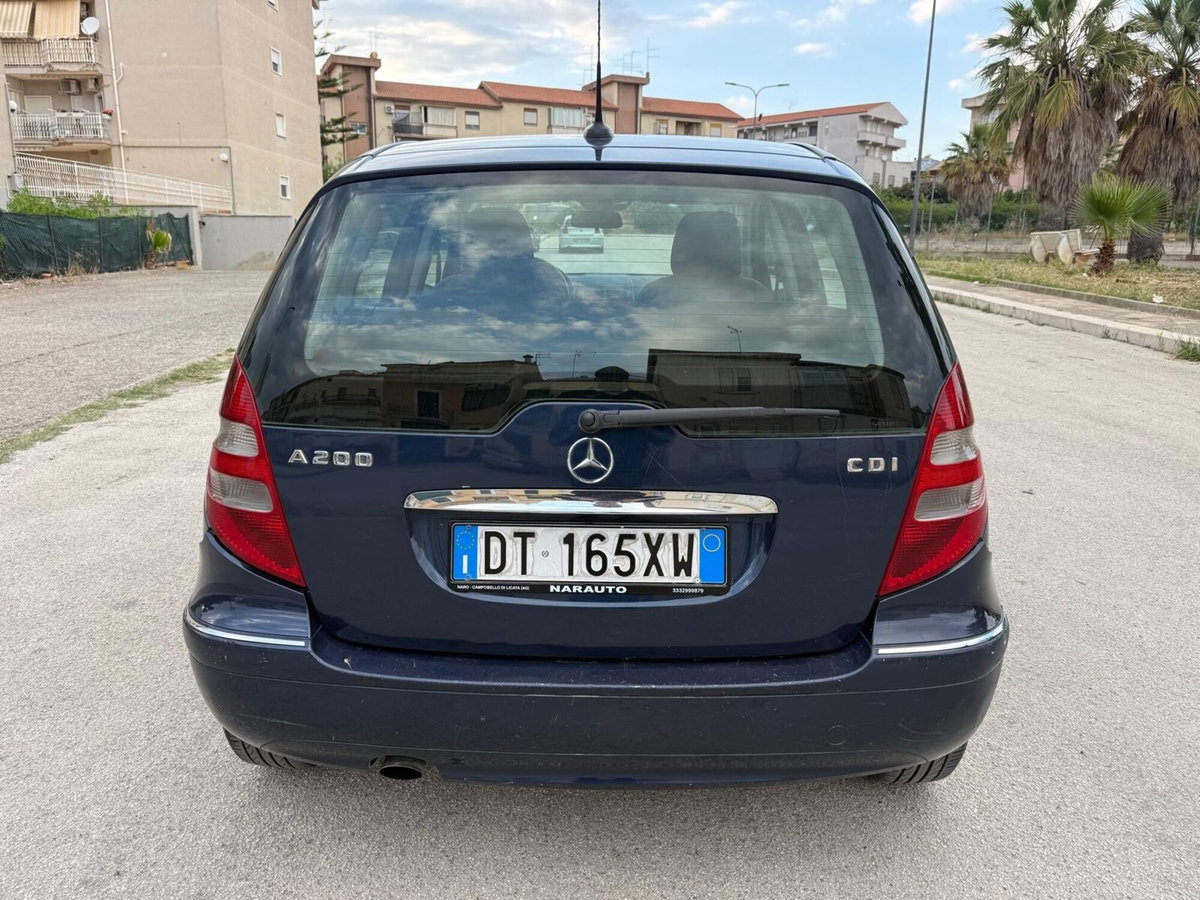 Mercedes-Benz Classe A 200 CDI Coupé Special Edition (6)