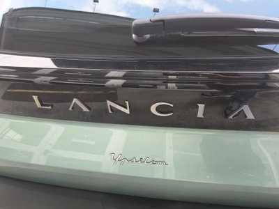 Lancia Ypsilon 1.2 mhev Edizione Limitata Cassina e-dct (7)