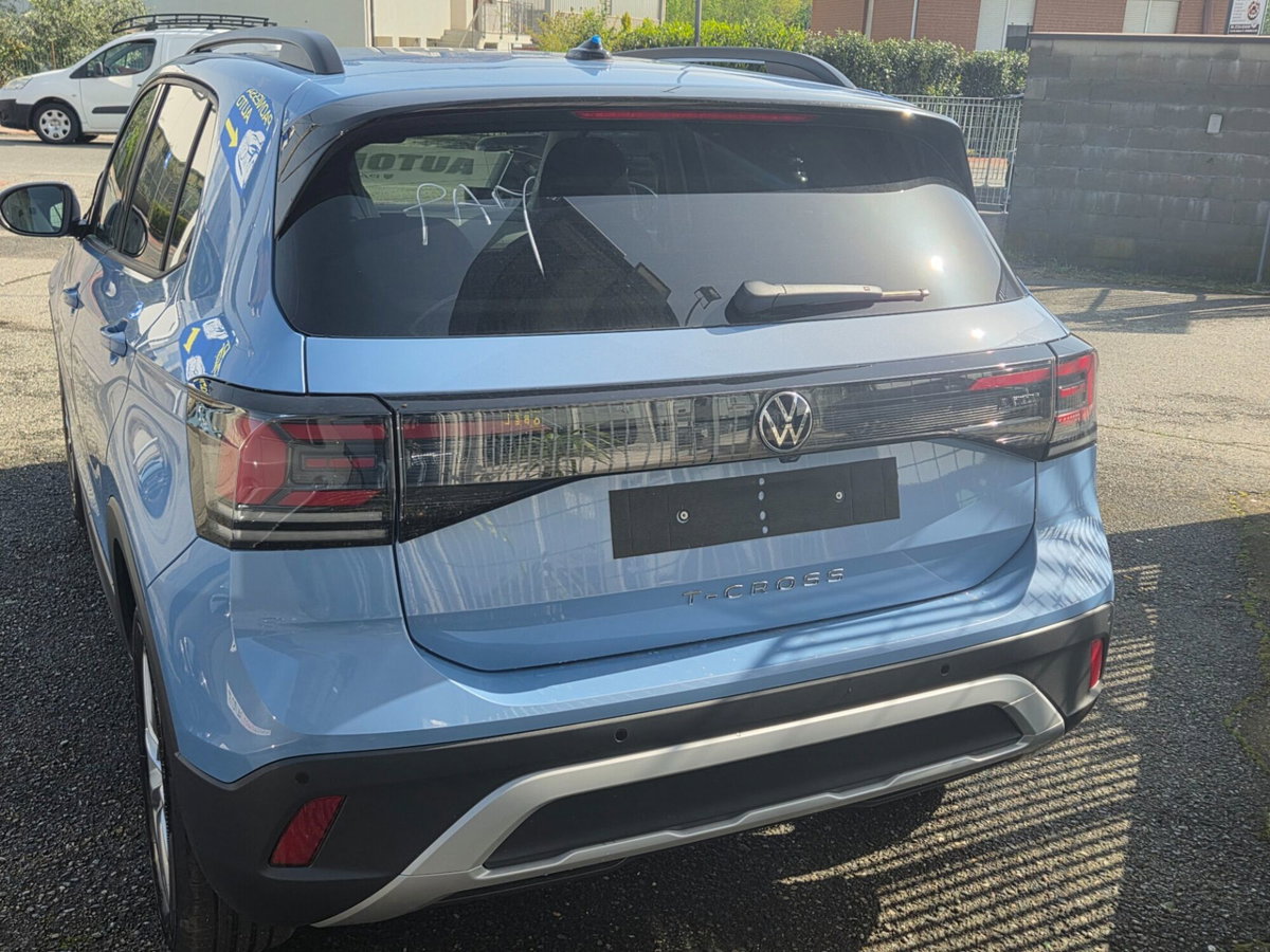 Volkswagen T-Cross 1.0 tsi Life 115cv dsg (4)