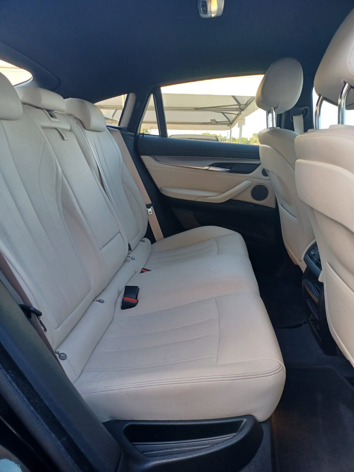 BMW X6 xDrive30d 258CV Msport (12)