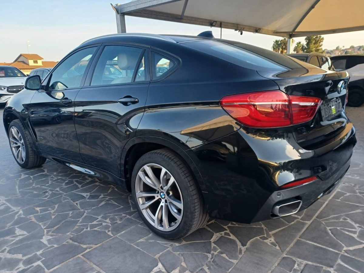 BMW X6 xDrive30d 258CV Msport (6)