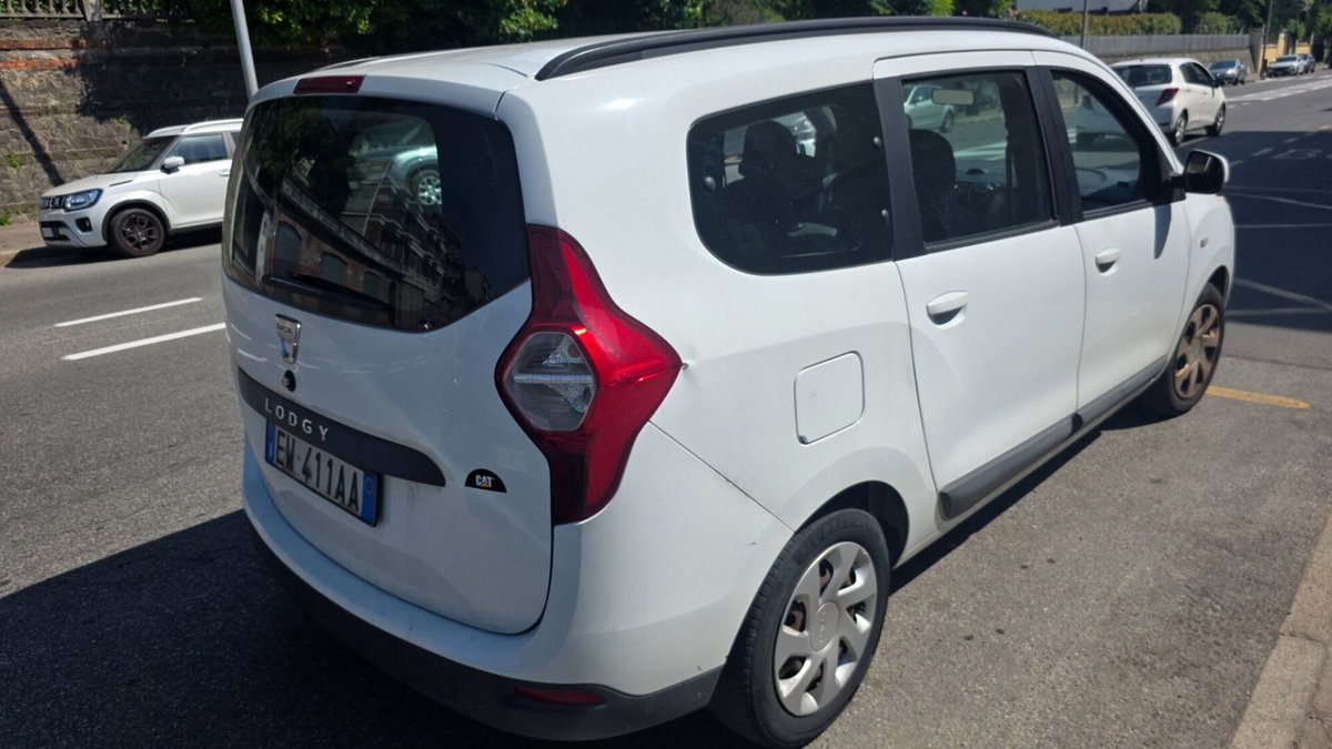 Dacia Lodgy 1.2 TCe 115CV 7 posti Lauréate (6)
