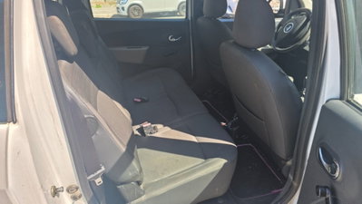 Dacia Lodgy 1.2 TCe 115CV 7 posti Lauréate (8)