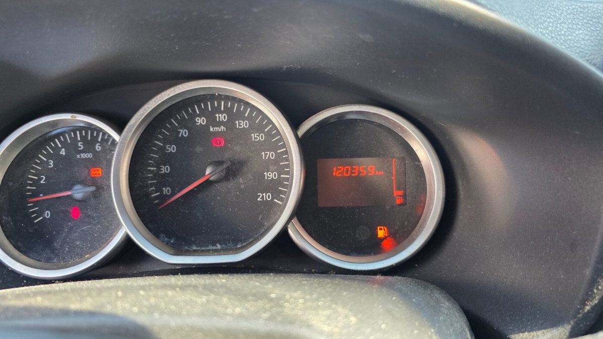 Dacia Sandero 1.0 SCe 12V 75CV Access (7)