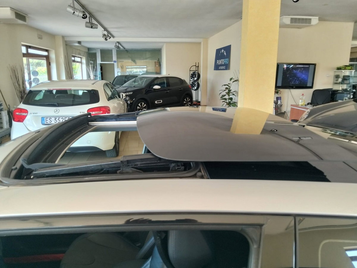 Hyundai Veloster 1.6 GDI Sport (9)