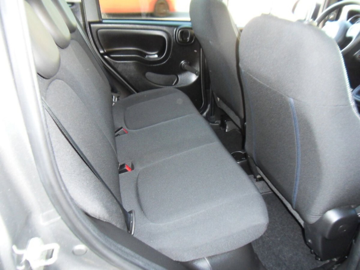 Fiat Panda 1.0 FireFly S&S Hybrid City Life (11)