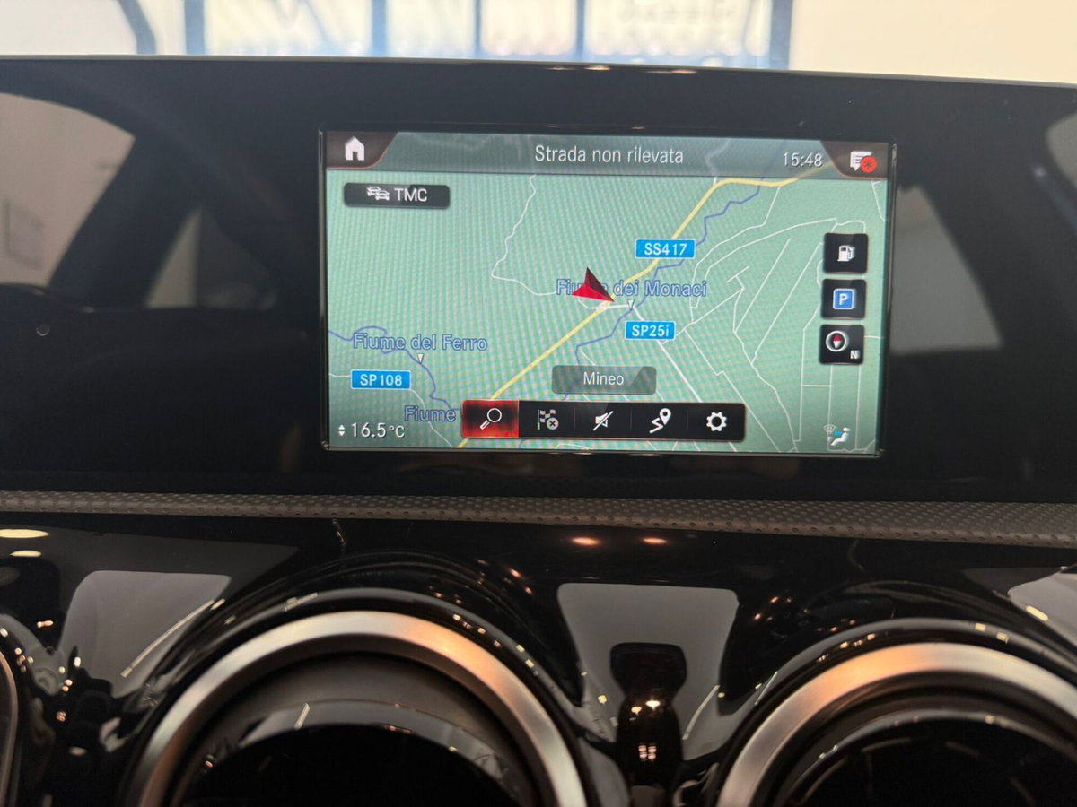 Mercedes-Benz Classe A 180 d Automatic Premium (11)