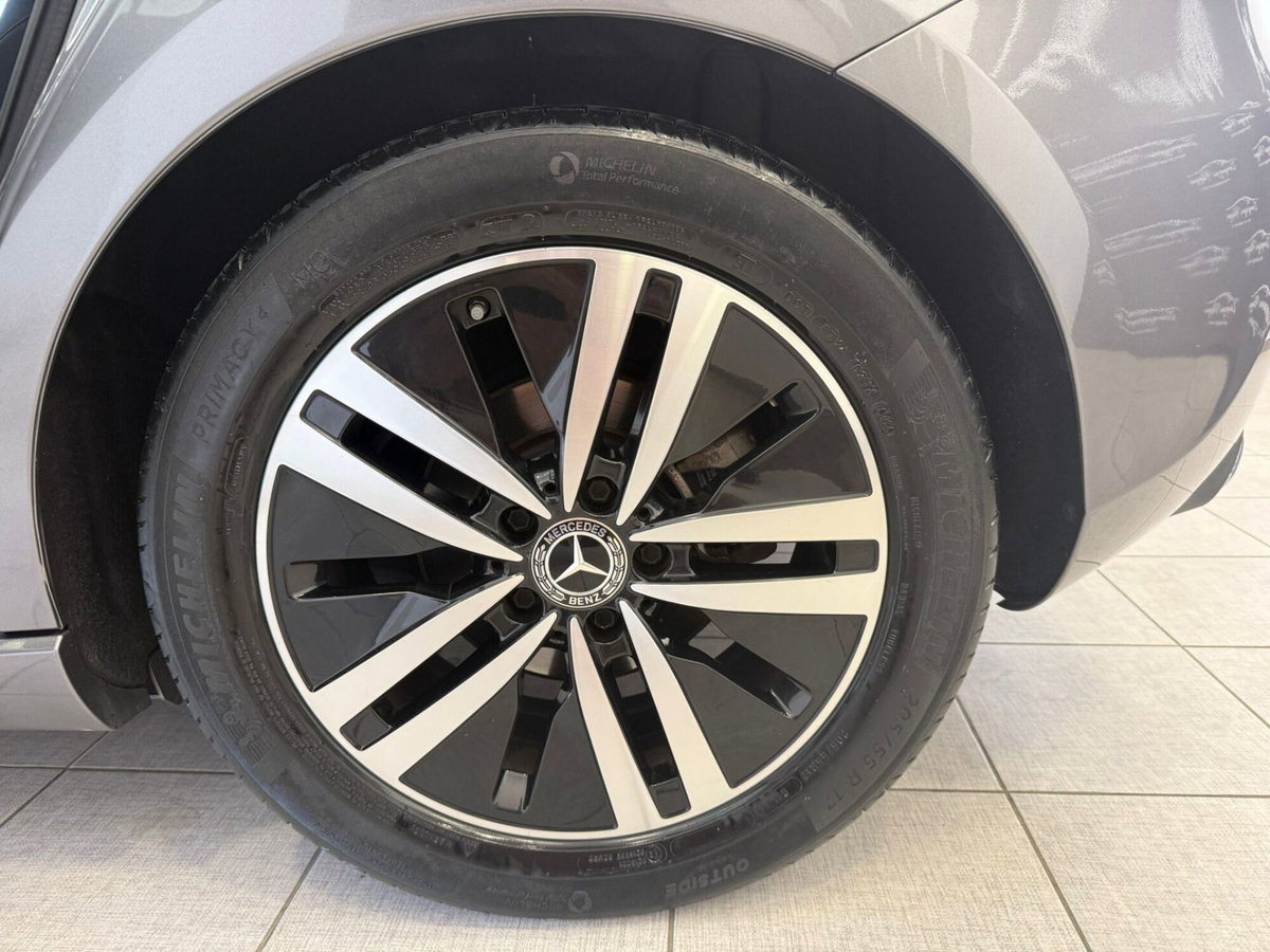 Mercedes-Benz Classe A 180 d Automatic Premium (9)
